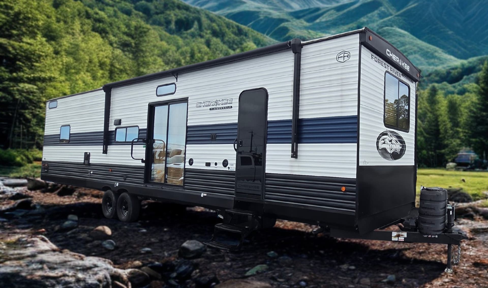 2025 Forest River 2025 Forest River Cherokee Timberwolf - image 1