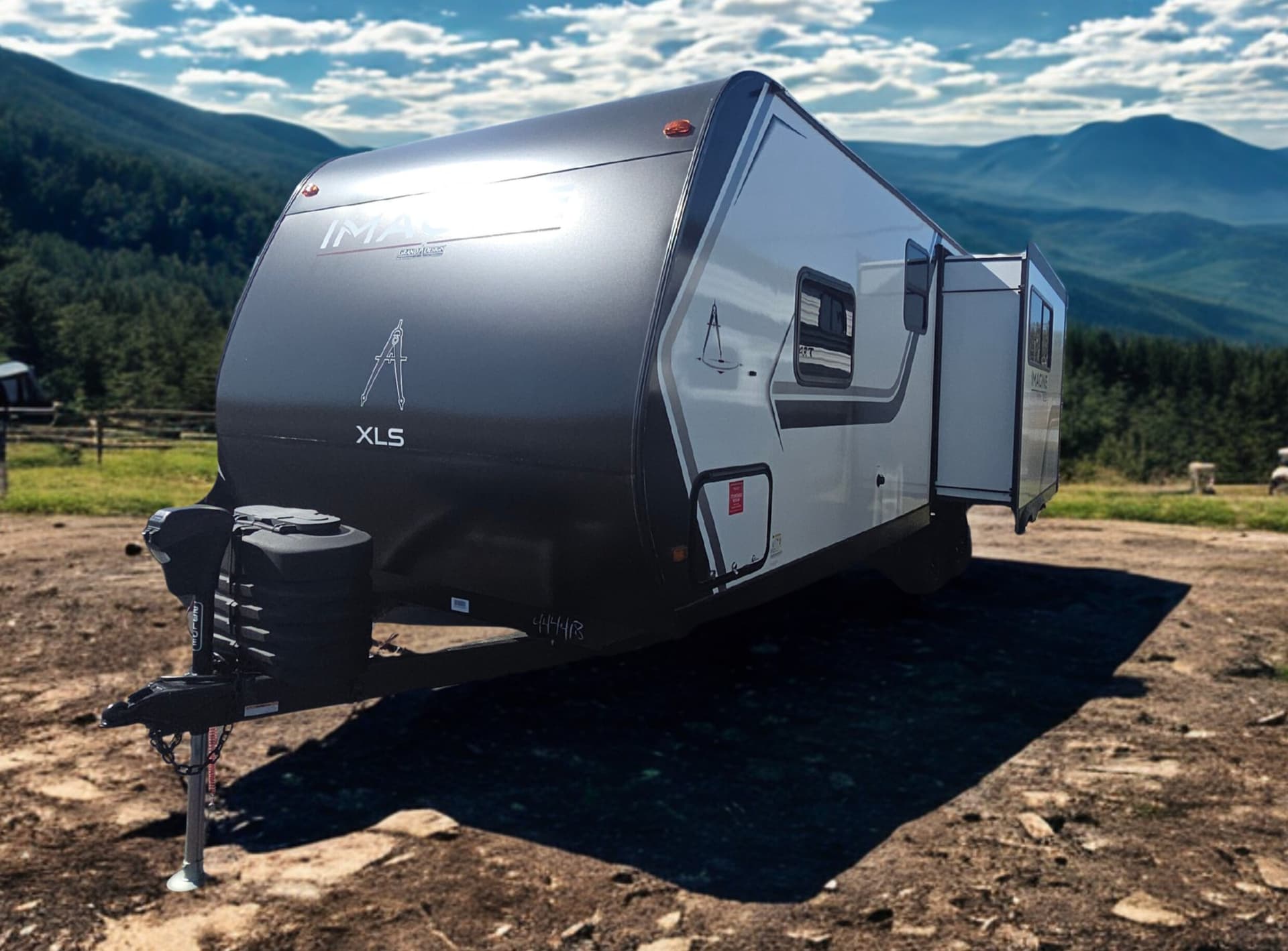 2026 Grand Design 2026 Grand Design Imagine - thumbnail 4