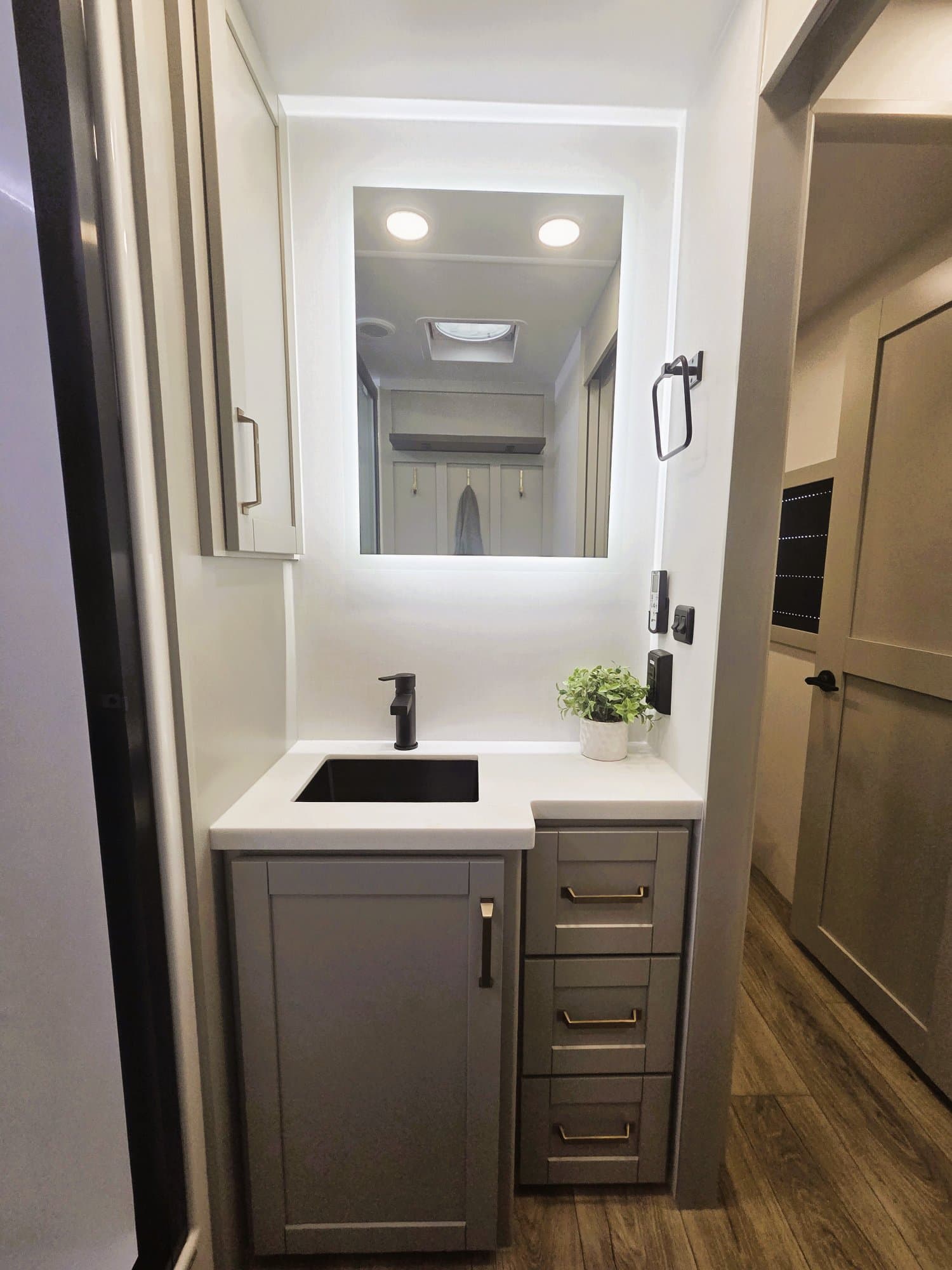 2026 Brinkley RV 2026 Brinkley RV Model Z - thumbnail 19