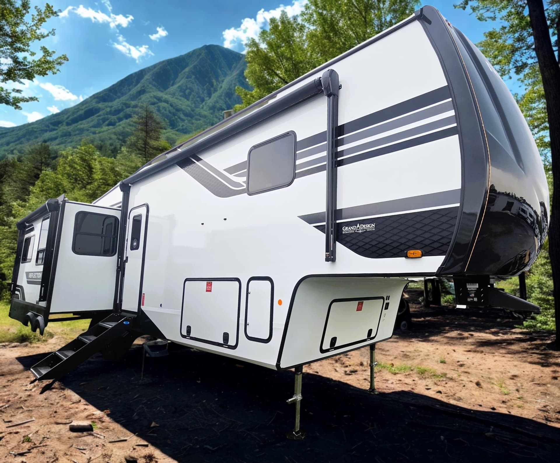 2026 Grand Design Reflection 337RLS