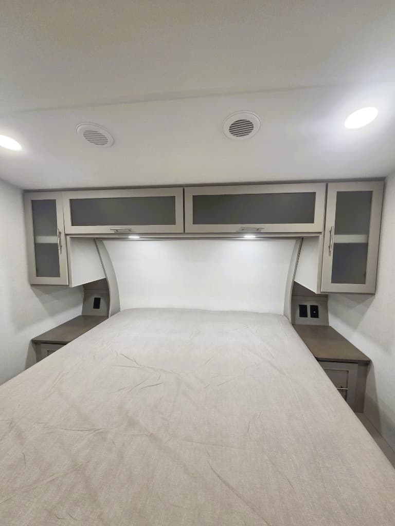 2026 Alliance RV 2026 Alliance RV Avenue - thumbnail 20