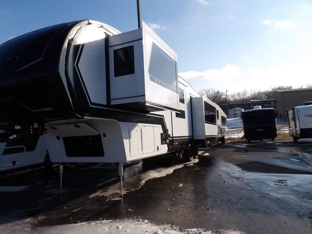 2026 Brinkley RV 2026 Brinkley RV Model Z Air - thumbnail 4