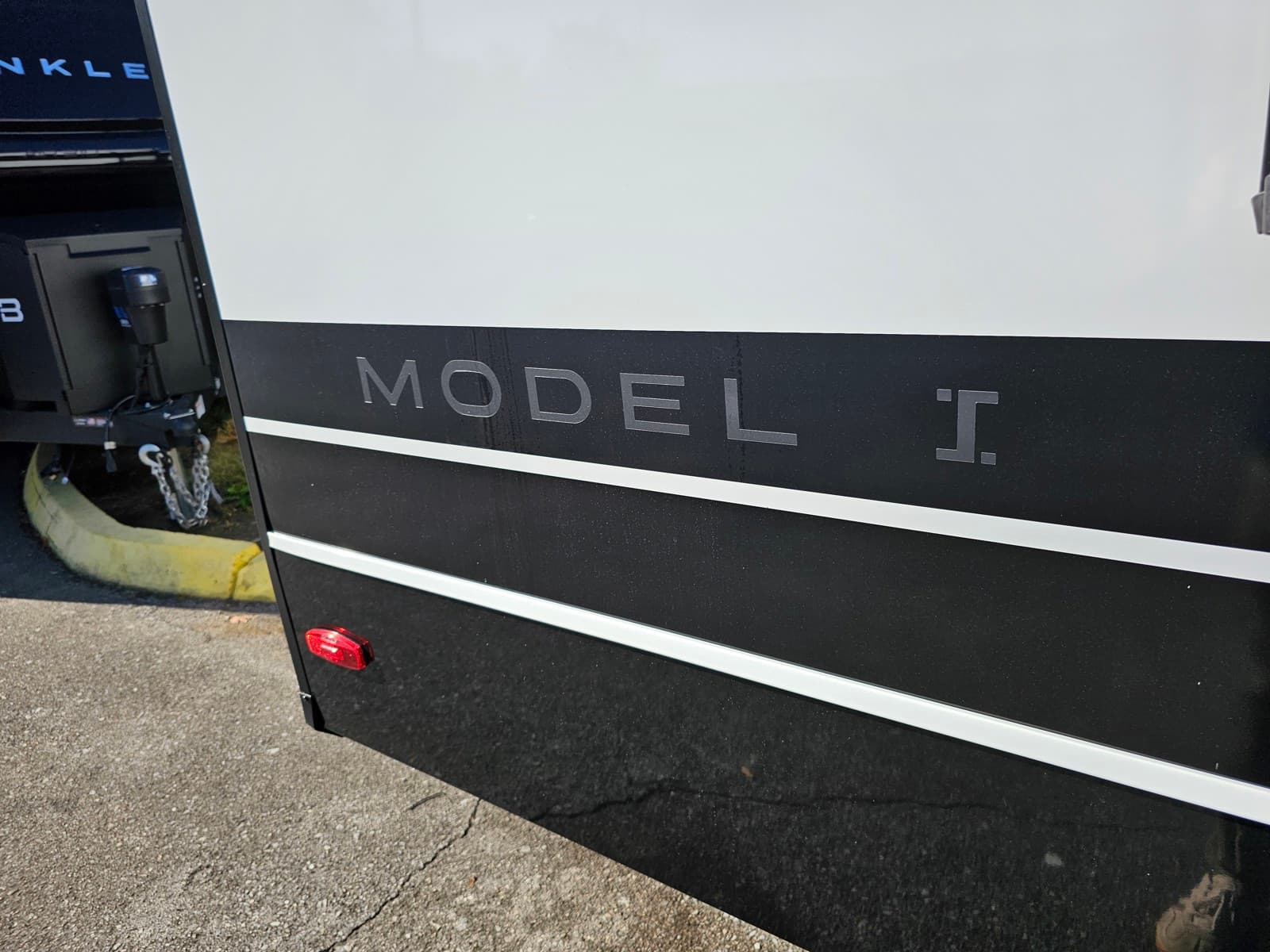 2026 Brinkley RV 2026 Brinkley RV Model IX - thumbnail 34