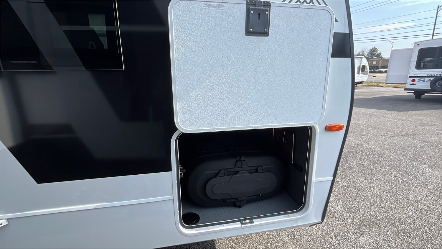 2026 Brinkley RV 2026 Brinkley RV Model IX - thumbnail 8