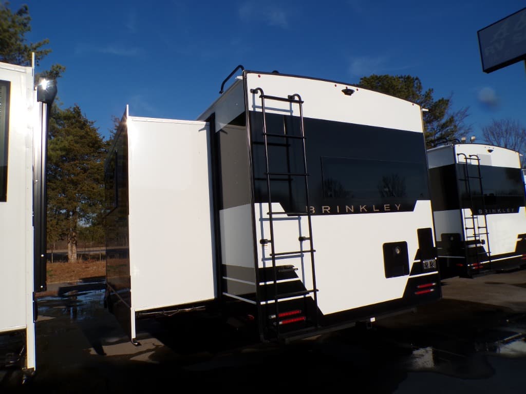 2026 Brinkley RV 2026 Brinkley RV Model IX - thumbnail 5
