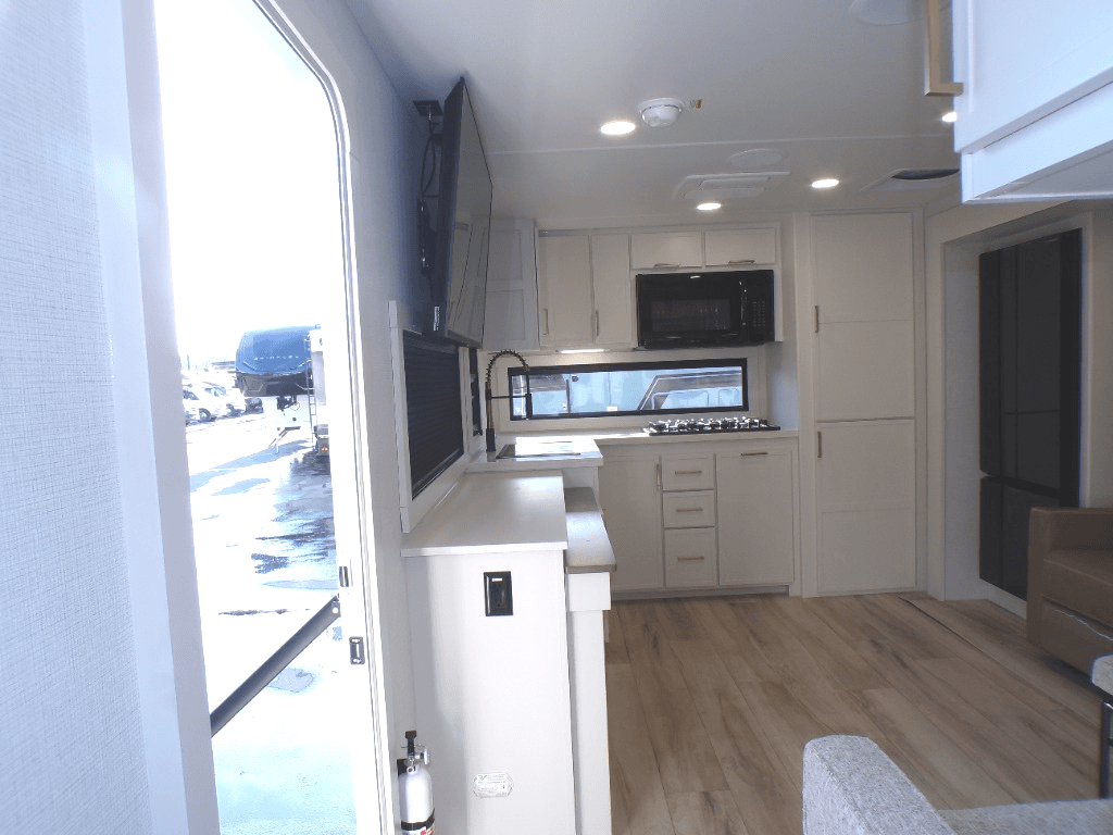 2026 Brinkley RV 2026 Brinkley RV Model IX - thumbnail 10