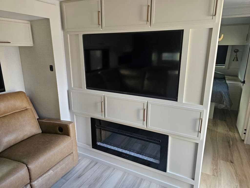 2026 Brinkley RV 2026 Brinkley RV Model IX - thumbnail 14