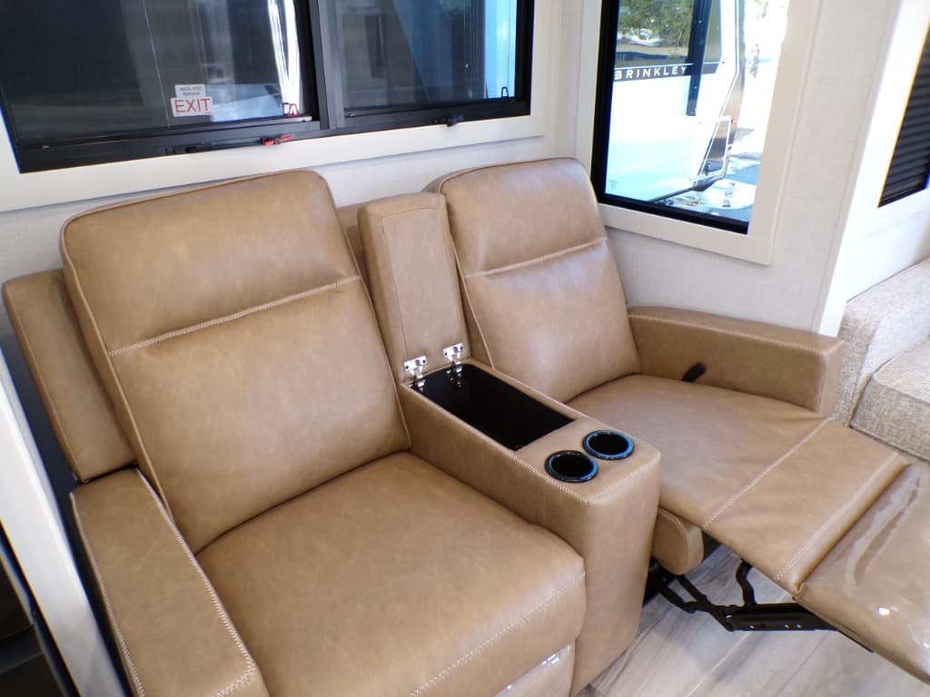 2026 Brinkley RV 2026 Brinkley RV Model IX - thumbnail 18