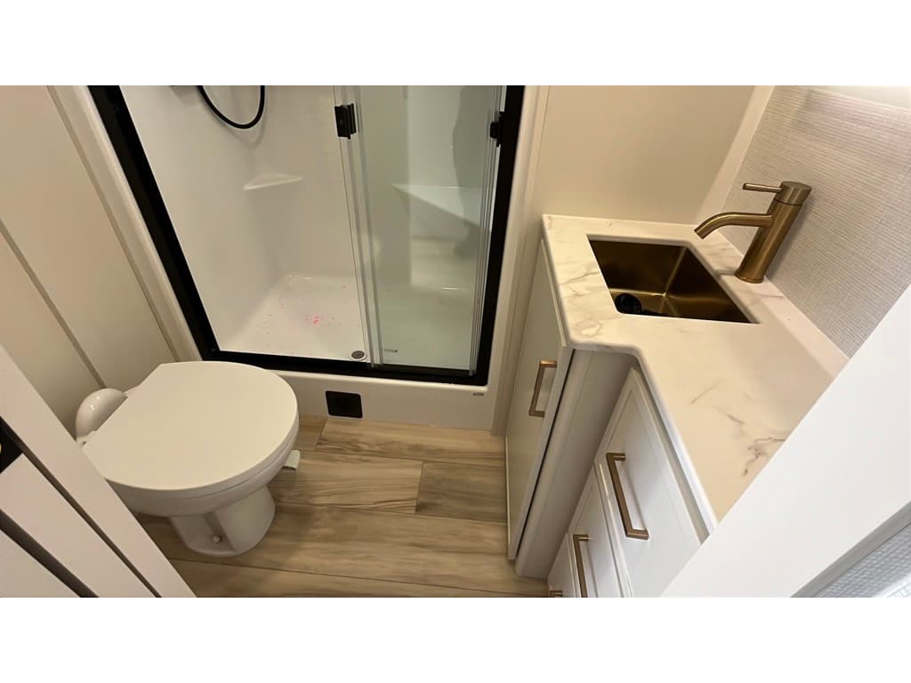 2026 Brinkley RV 2026 Brinkley RV Model IX - thumbnail 18