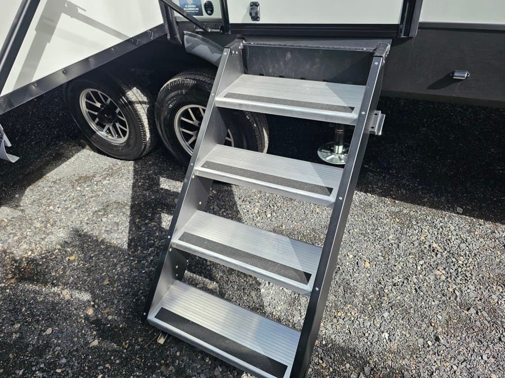 2026 Forest River 2026 Forest River Flagstaff Classic - thumbnail 15