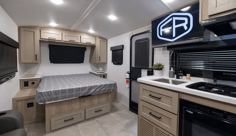 2026 Forest River 2026 Forest River Flagstaff Lite - thumbnail 15