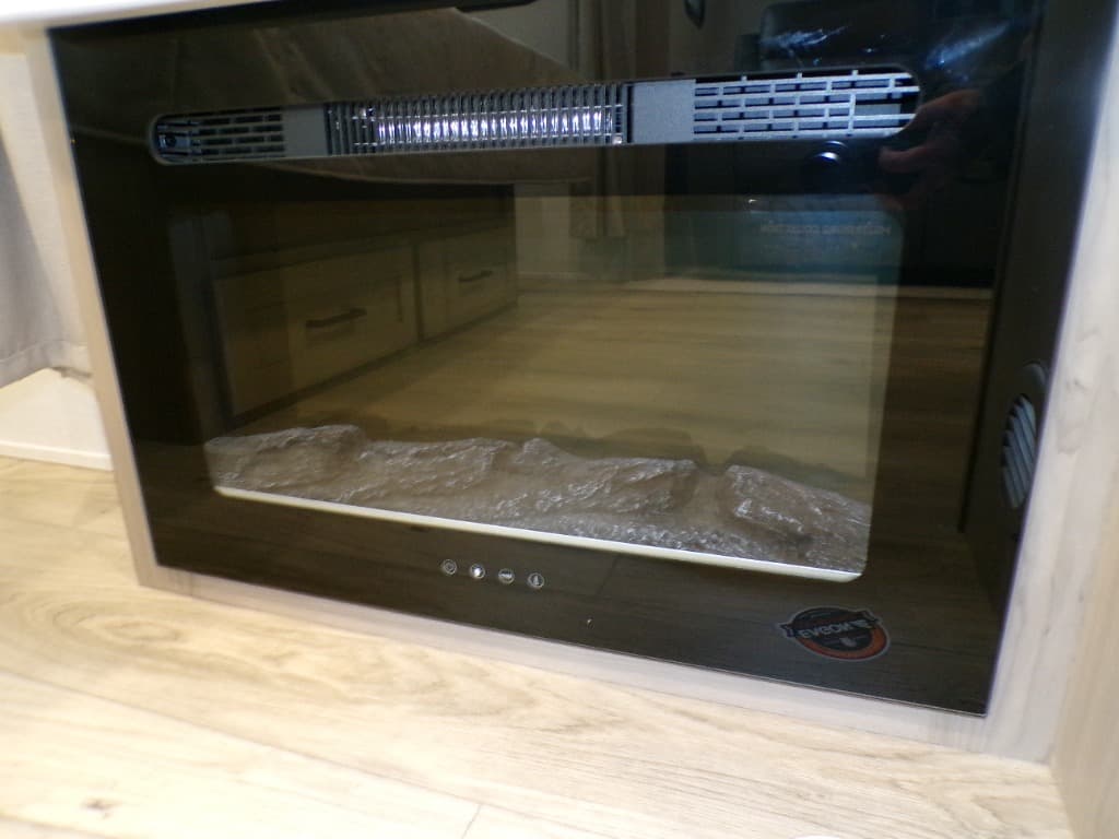 2026 Forest River 2026 Forest River Flagstaff Micro Lite - thumbnail 16