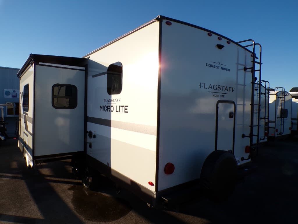 2026 Forest River 2026 Forest River Flagstaff Micro Lite - thumbnail 4