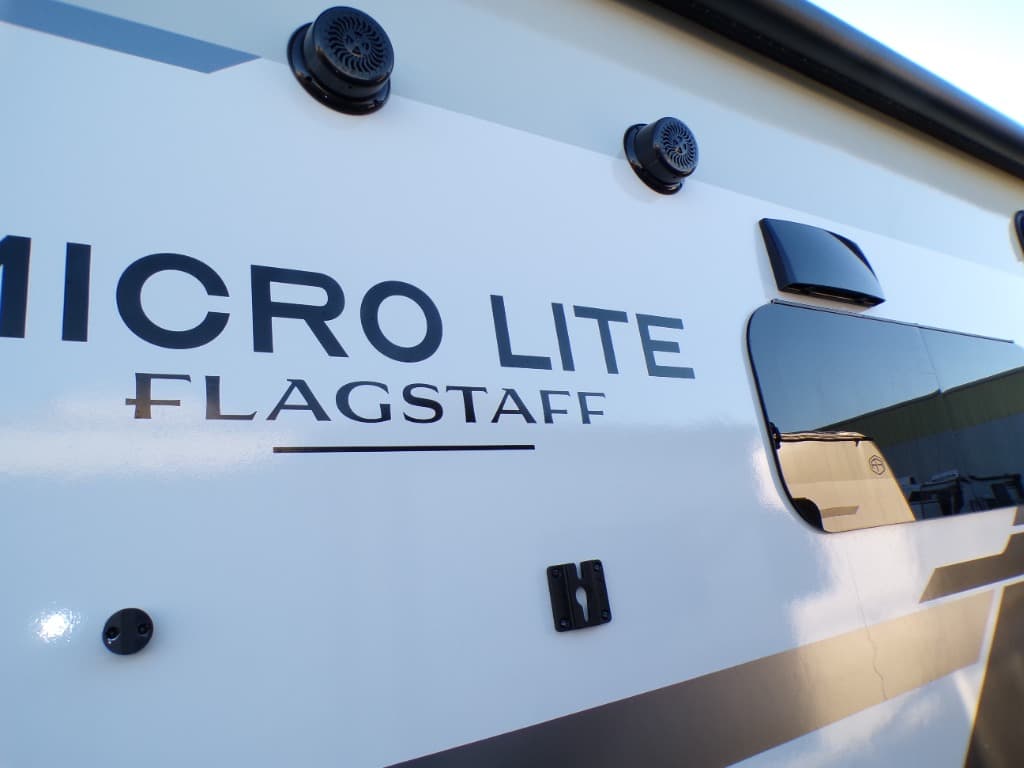 2026 Forest River 2026 Forest River Flagstaff Micro Lite - thumbnail 13