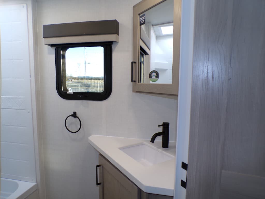 2026 Forest River 2026 Forest River Flagstaff Micro Lite - thumbnail 46