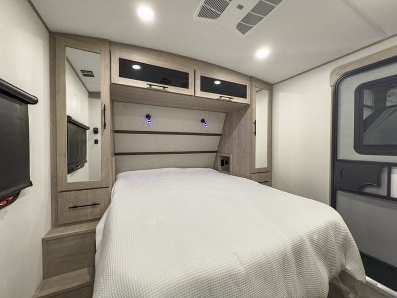 2026 Grand Design 2026 Grand Design Imagine XLS - thumbnail 7