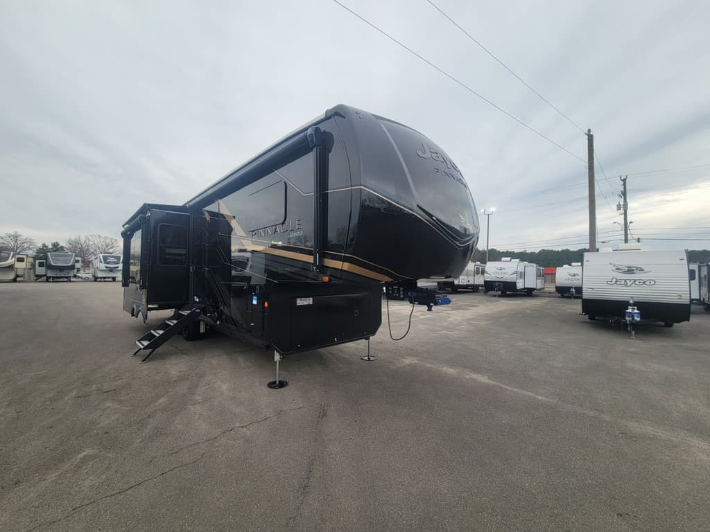 2026 Jayco 2026 Jayco Pinnacle - thumbnail 8