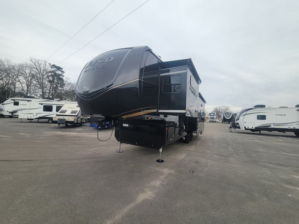 2026 Jayco 2026 Jayco Pinnacle - thumbnail 10
