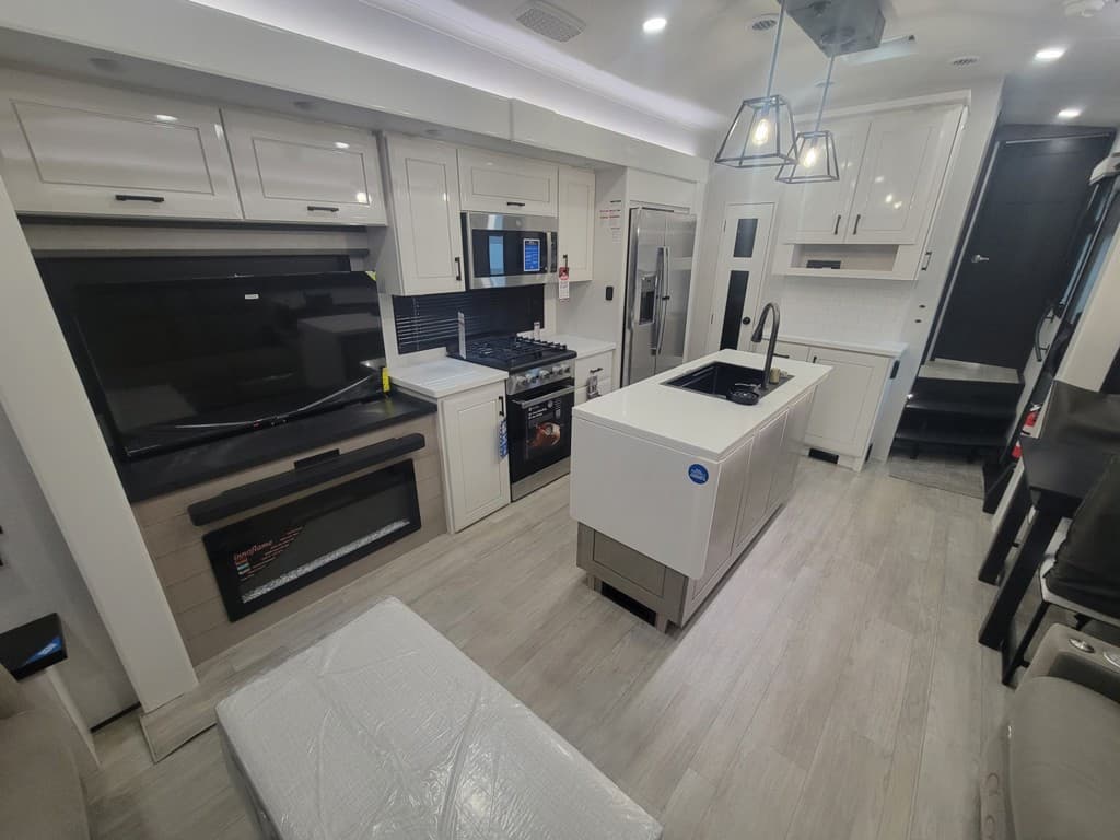 2026 Jayco 2026 Jayco Pinnacle - thumbnail 14