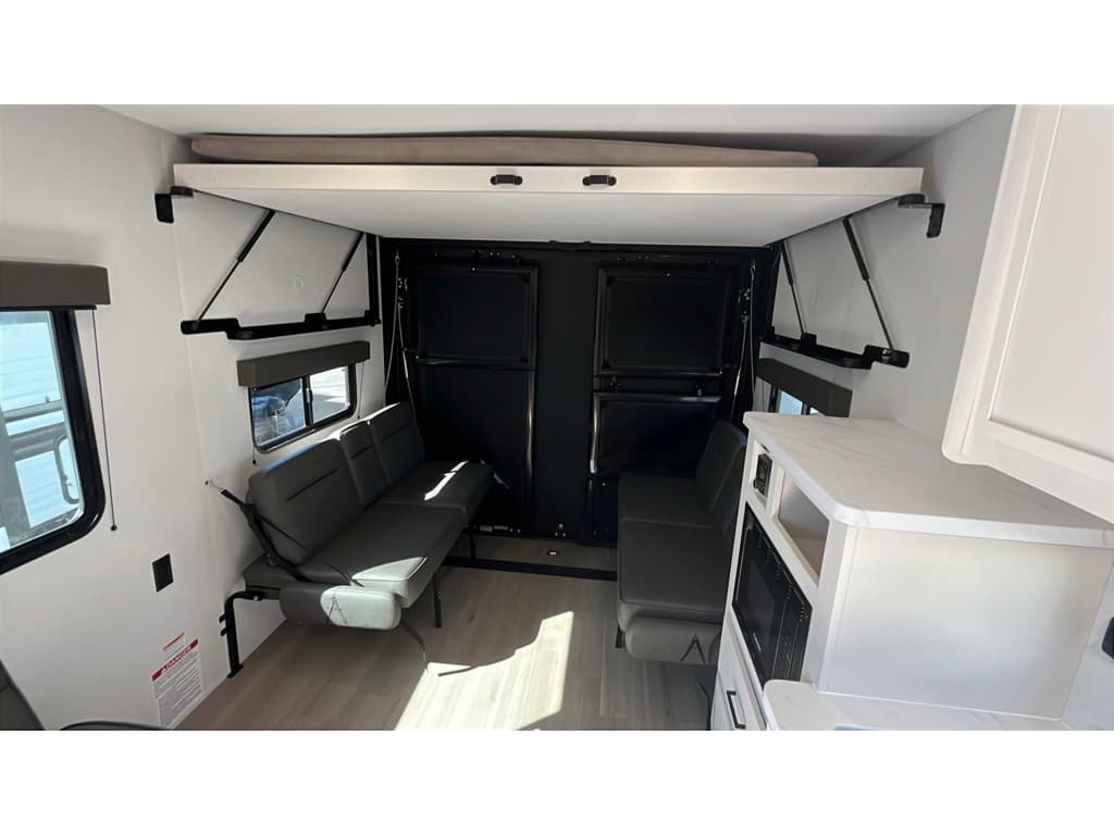 2026 Grand Design 2026 Grand Design Momentum Mav Toy Hauler - thumbnail 11