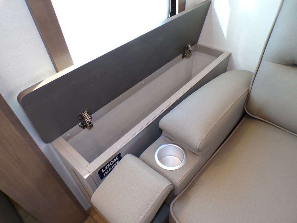 2026 Alliance RV 2026 Alliance RV Paradigm - thumbnail 30