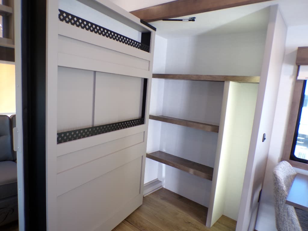 2026 Alliance RV 2026 Alliance RV Paradigm - thumbnail 36