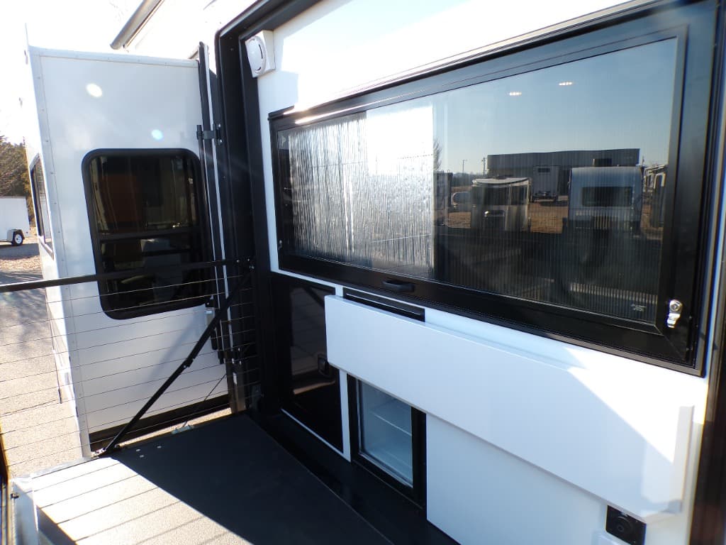 2026 Alliance RV 2026 Alliance RV Paradigm - thumbnail 62