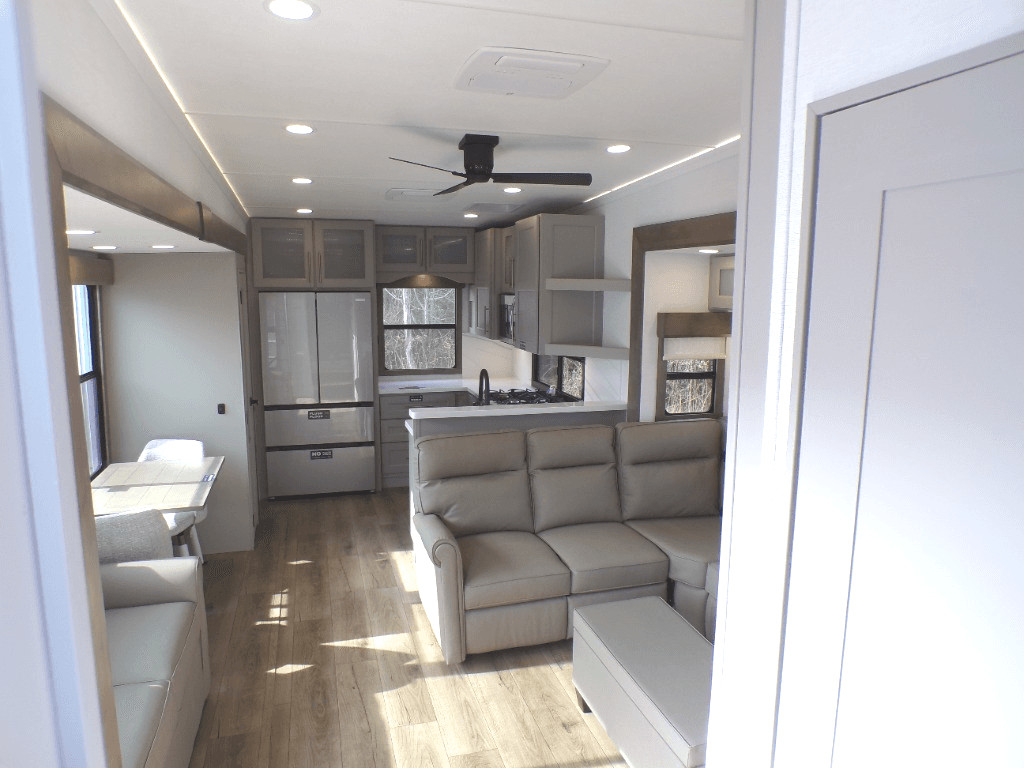 2026 Alliance RV 2026 Alliance RV Paradigm - thumbnail 17