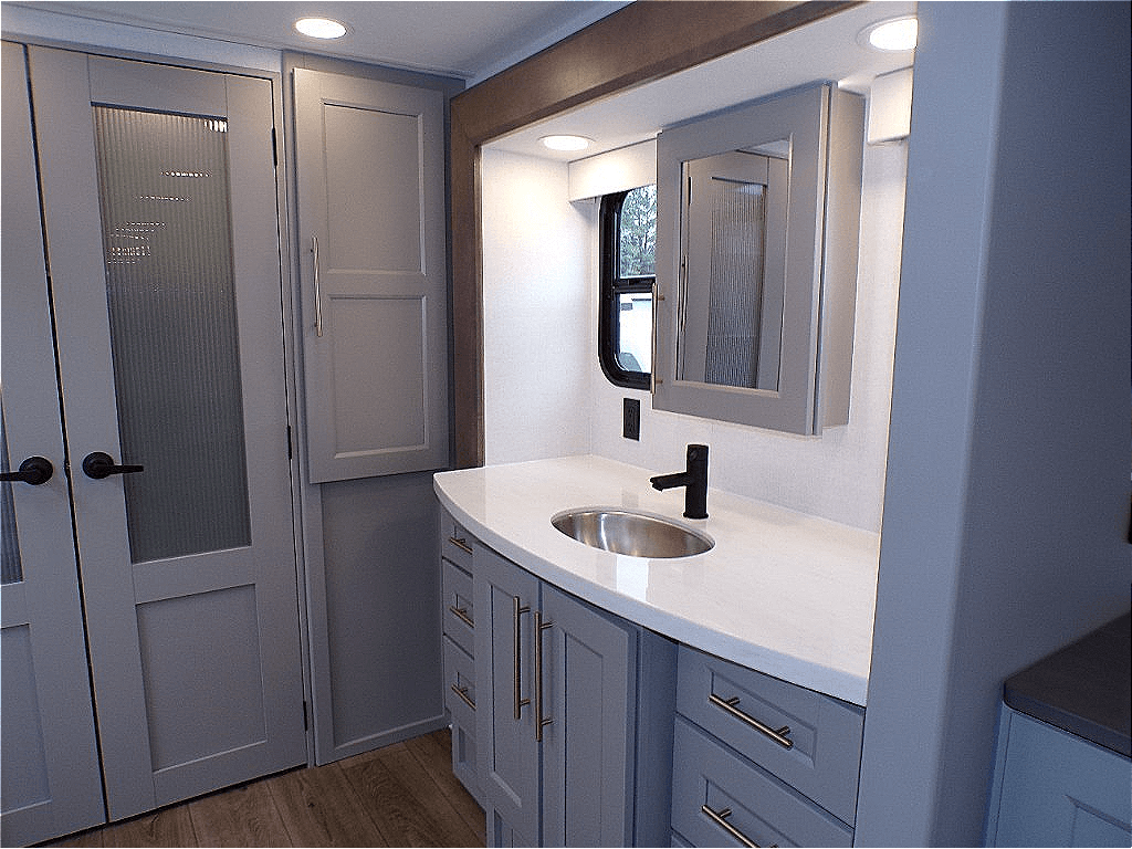 2026 Alliance RV 2026 Alliance RV Paradigm - thumbnail 59