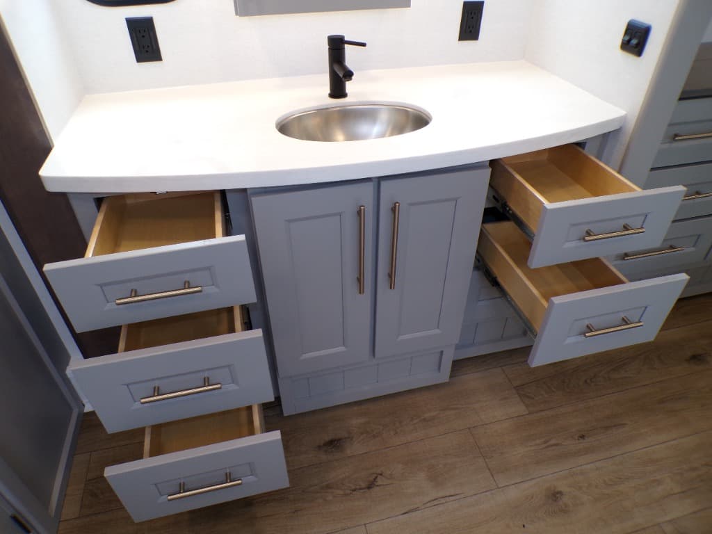 2026 Alliance RV 2026 Alliance RV Paradigm - thumbnail 62