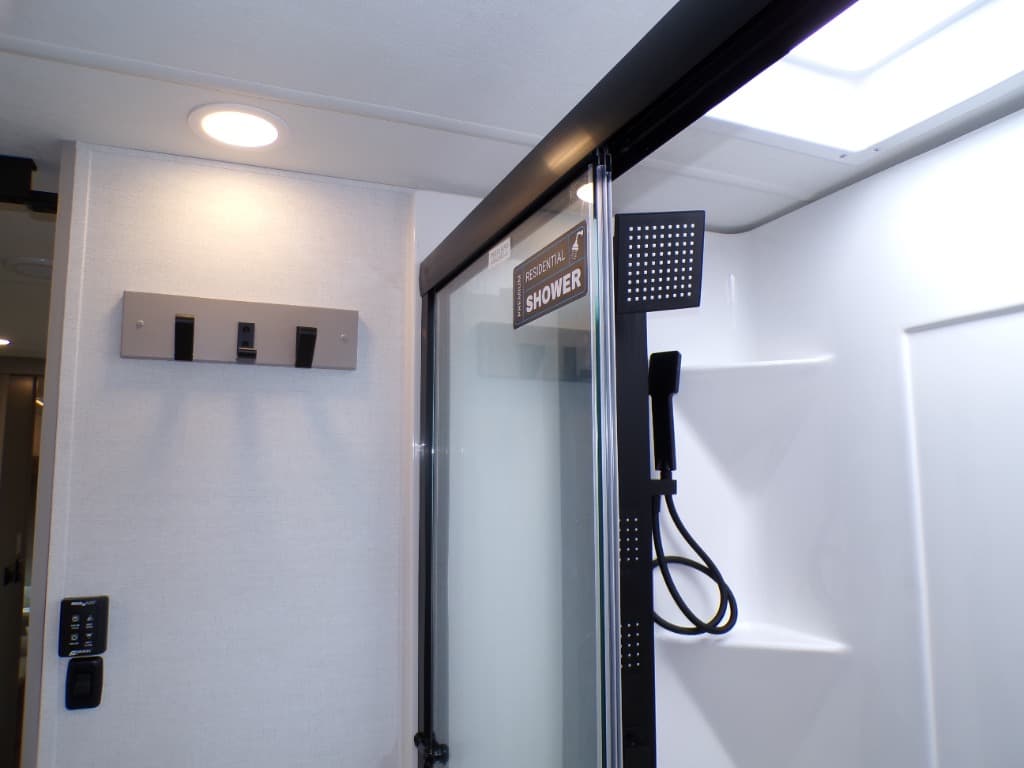 2026 Alliance RV 2026 Alliance RV Paradigm - thumbnail 69