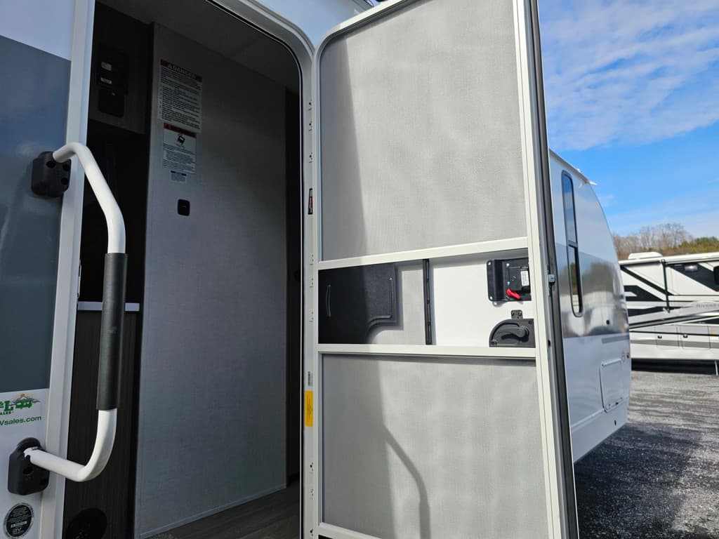 2026 Forest River 2026 Forest River Salem FSX - thumbnail 11