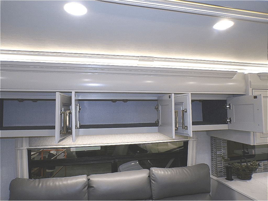 2025 2025 null AMERICAN DREAM - thumbnail 33