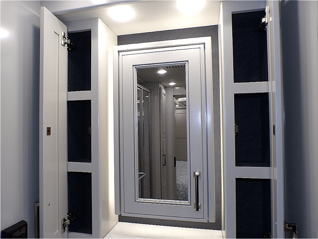 2025 2025 null AMERICAN DREAM - thumbnail 81