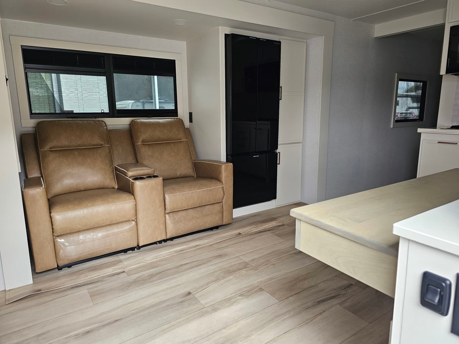 2025 Brinkley RV 2025 Brinkley RV Model IX - thumbnail 13