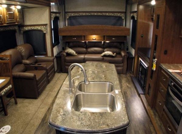 2017 Jayco 2017 Jayco Pinnacle - thumbnail 15