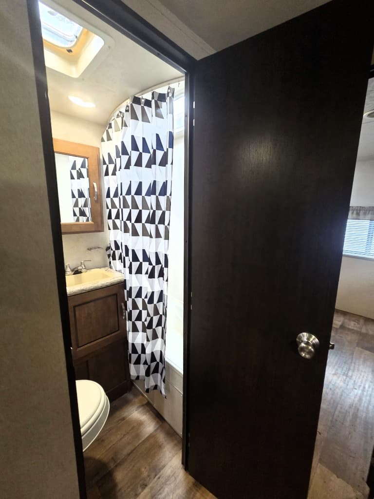 2017 Forest River 2017 Forest River Wildwood X-Lite - thumbnail 12