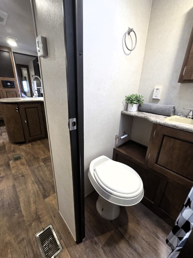 2017 Forest River 2017 Forest River Wildwood X-Lite - thumbnail 14