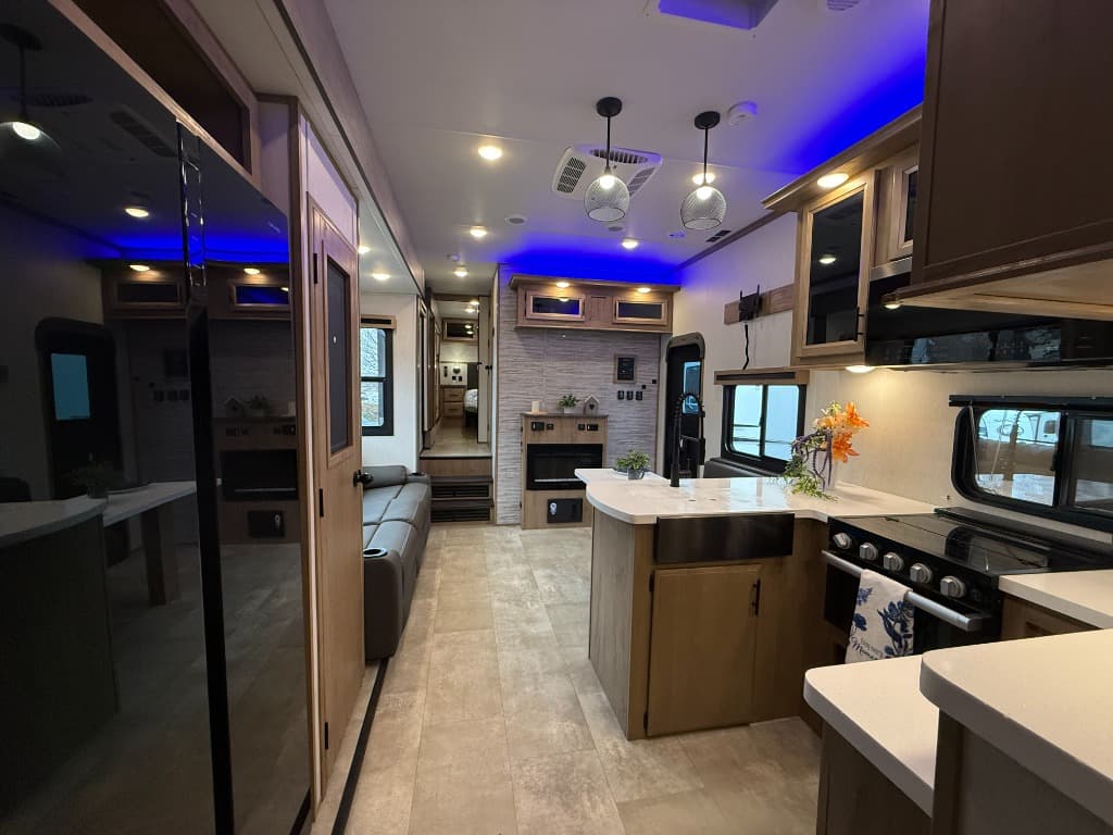 2024 Forest River 2024 Forest River Vengeance - thumbnail 9