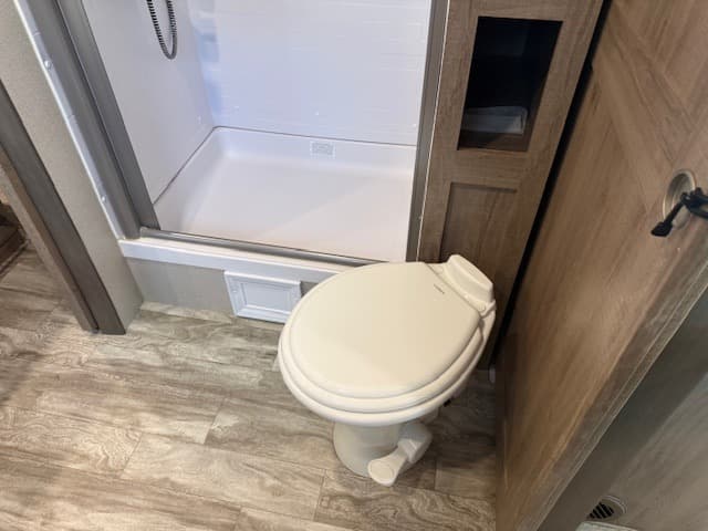 2022 Grand Design 2022 Grand Design Imagine XLS - thumbnail 15