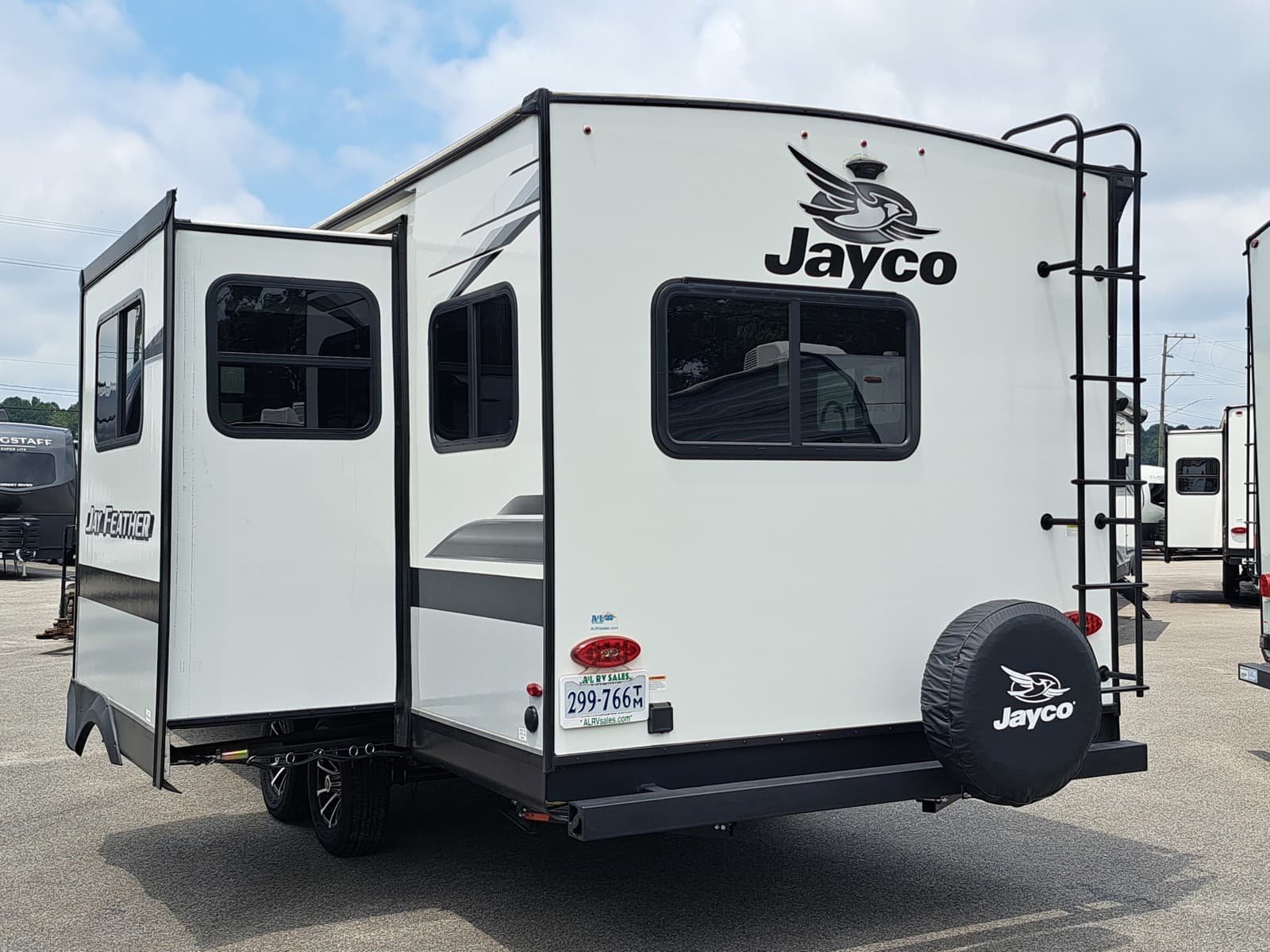 2023 Jayco 2023 Jayco Jay Feather - thumbnail 4