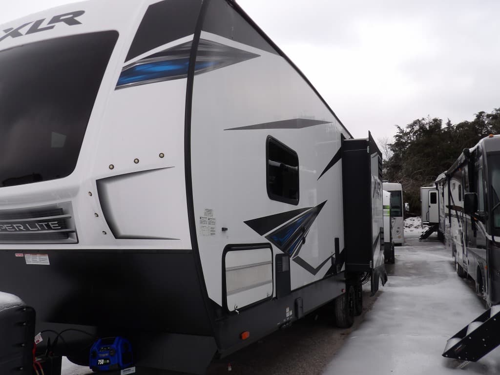 2021 Forest River 2021 Forest River XLR Hyperlite - thumbnail 4