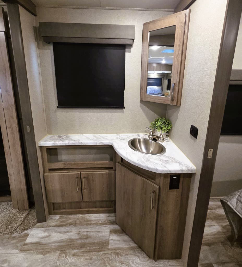 2022 2022 null Imagine - thumbnail 12