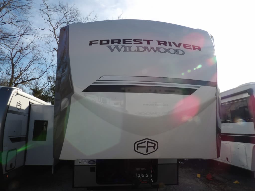 2026 Forest River Wildwood Heritage Glen 380WDR
