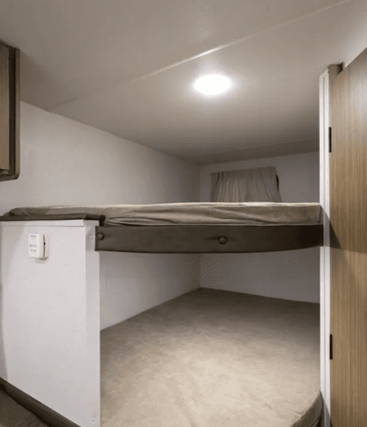 2026 Forest River 2026 Forest River Wildwood FSX - thumbnail 5