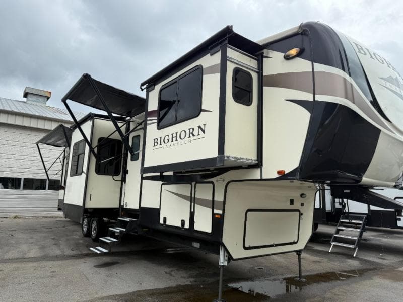 2019 Heartland Bighorn 39FL