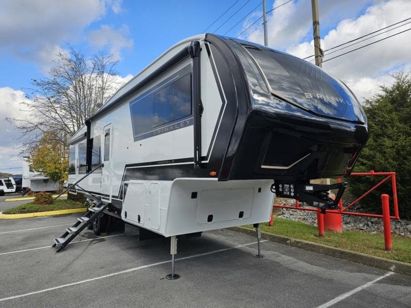 2026 Brinkley RV Model Z 2810