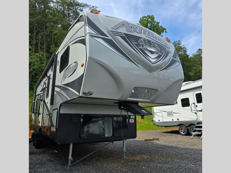2019 Eclipse Attitude Lite 2814SS