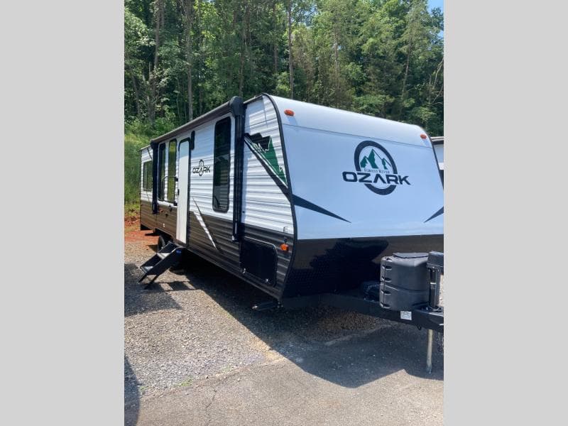 2022 Forest River Ozark 2500TH