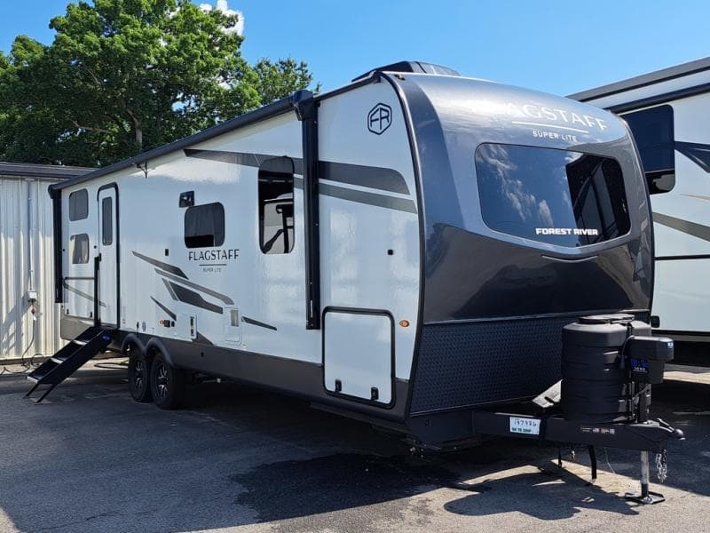 2026 Forest River Flagstaff Super Lite 27DBH